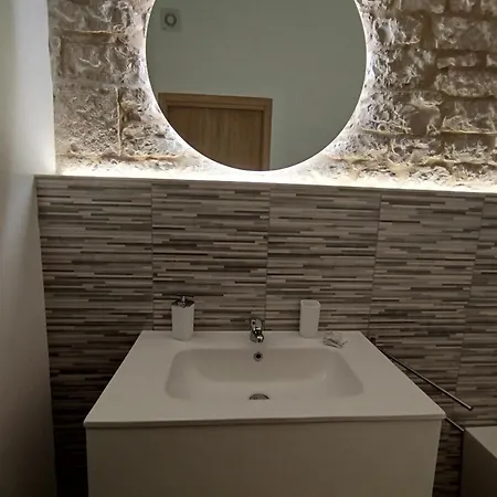 Dimora Nonno Mimi 招待所 3*